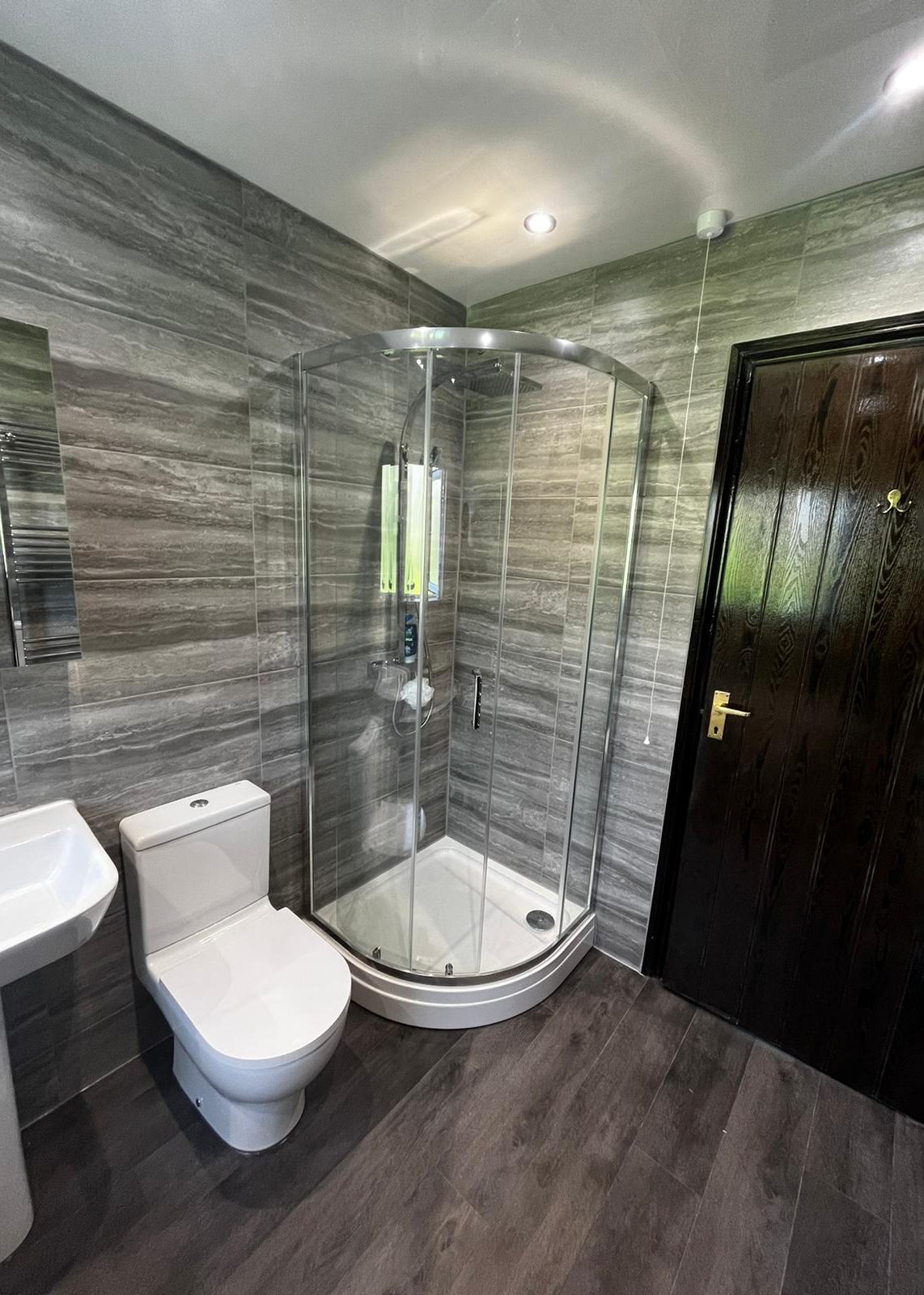 Bathroom toilet shower Installation Services In Huddersfield